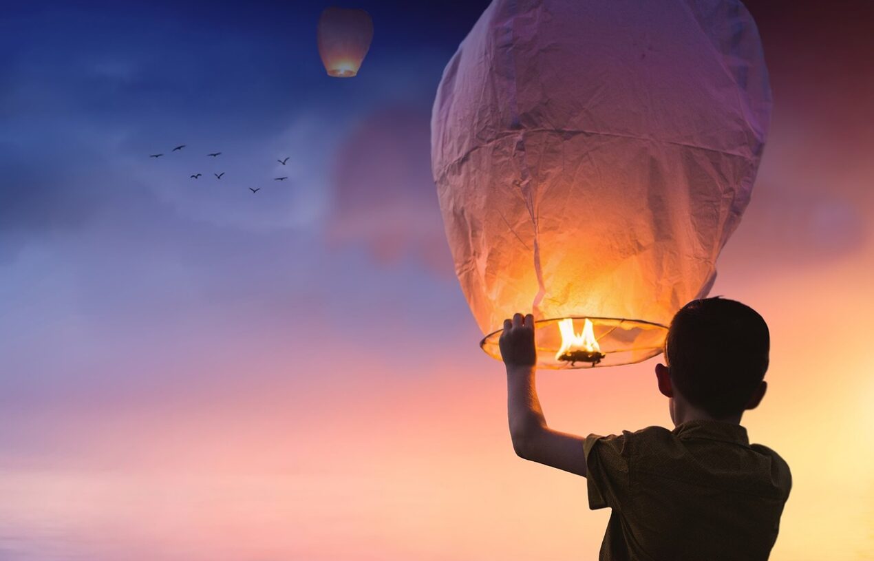 Mediterrane windlichten: sfeer en licht voor je terras avonden
